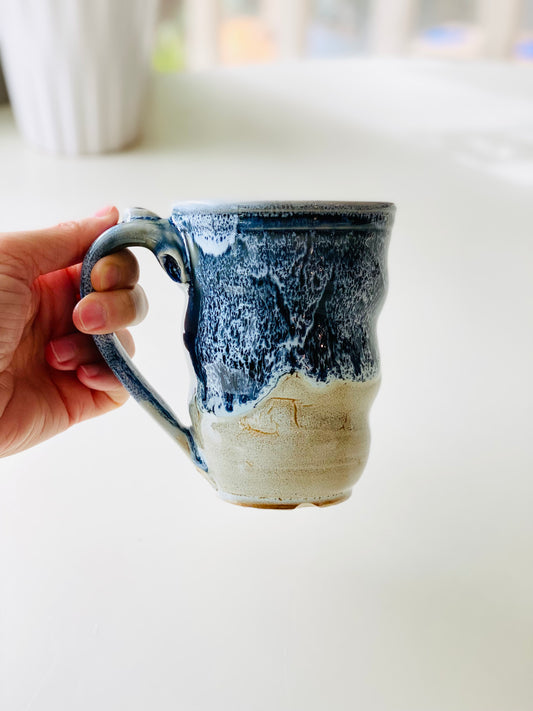 Black and White Mug, 14oz, no.25