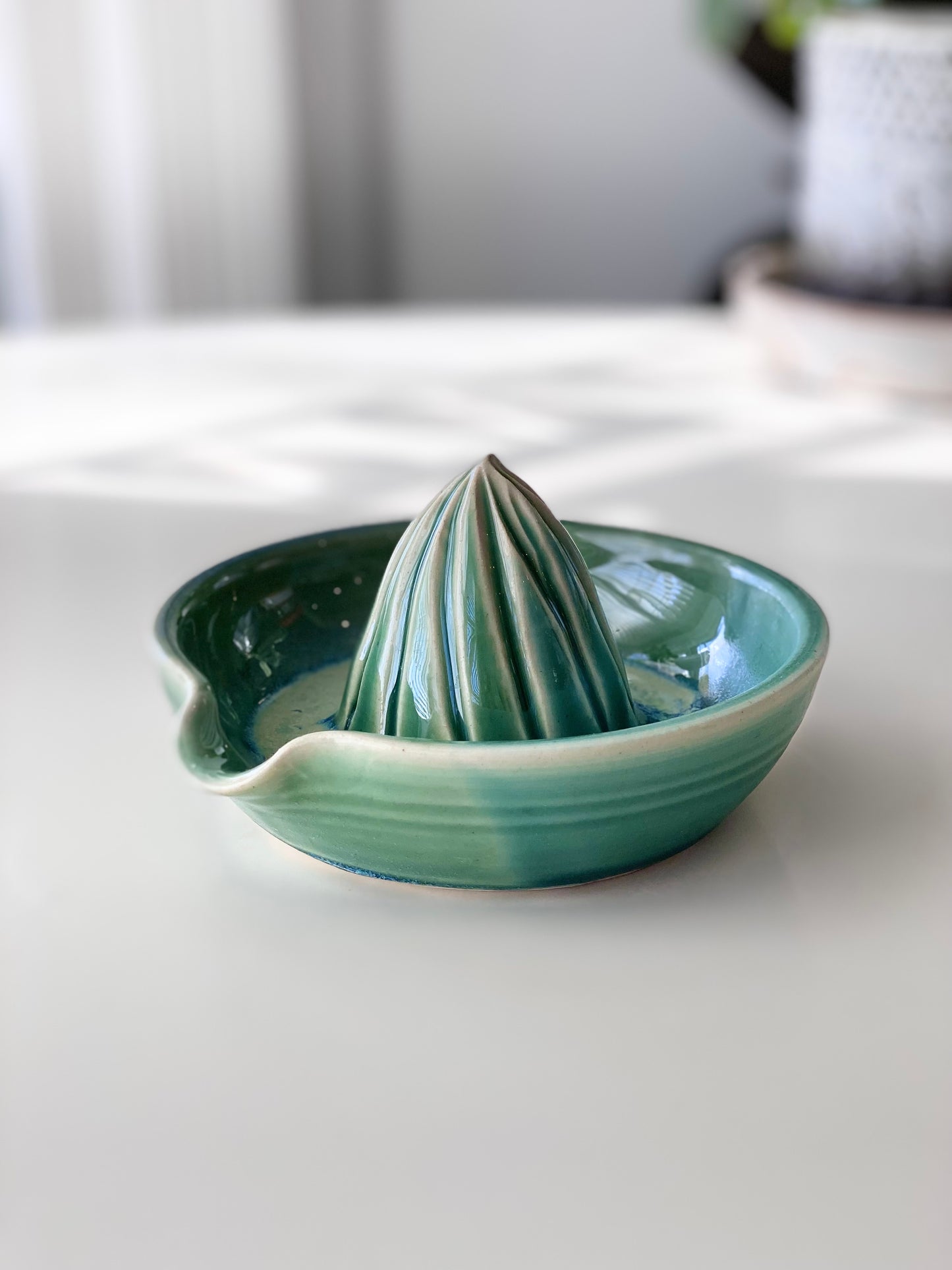 Citrus Juicer, no.46 (Normally $54, discounted for glaze drip and chip underneath)