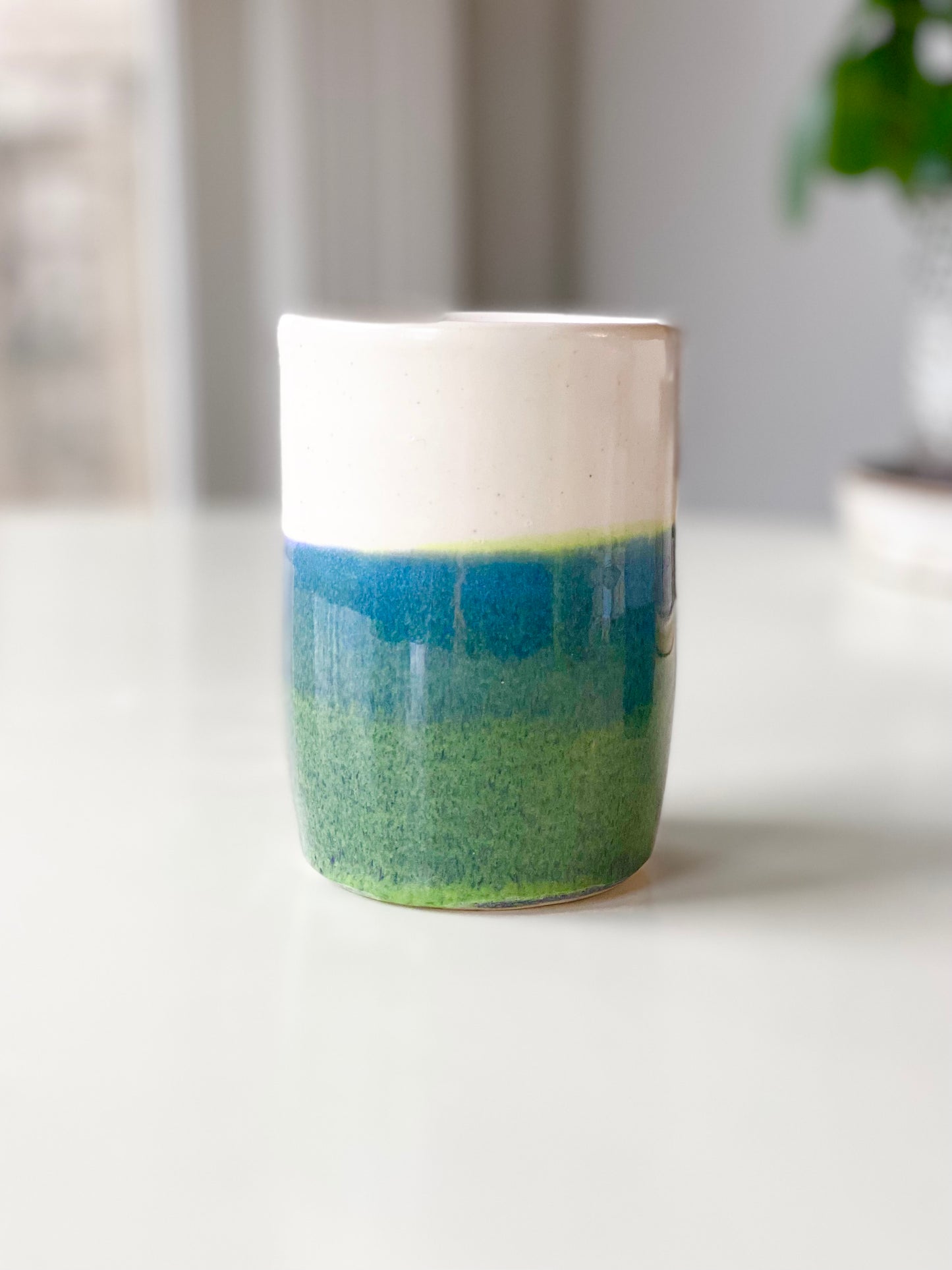 Blue Green and White Tumbler, 10oz no.31