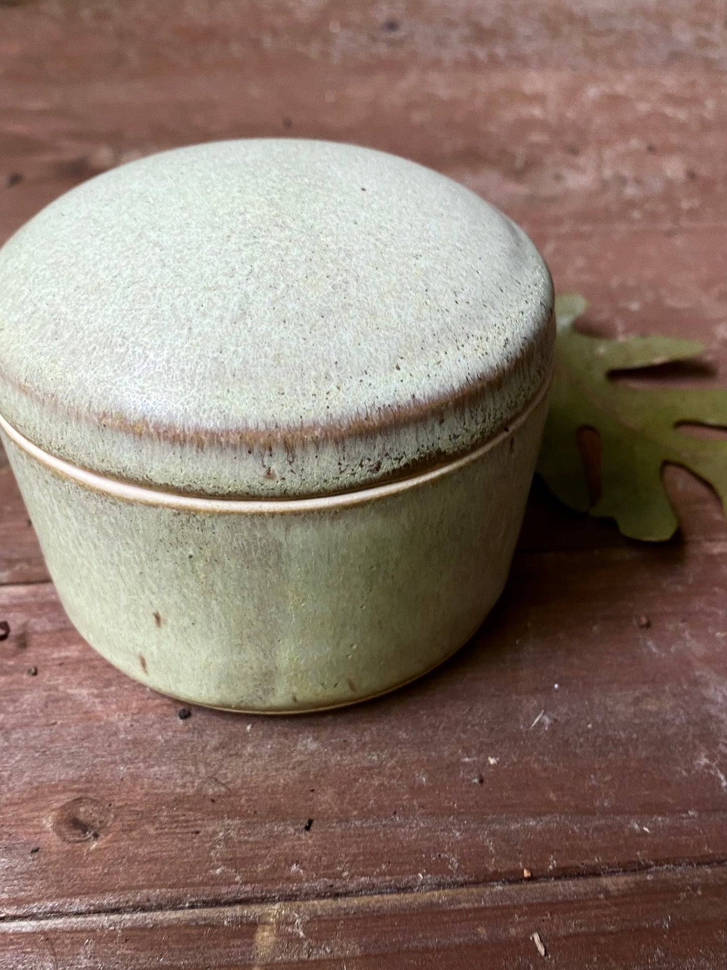 Herb Jar 2.75”ht x 3.25”w