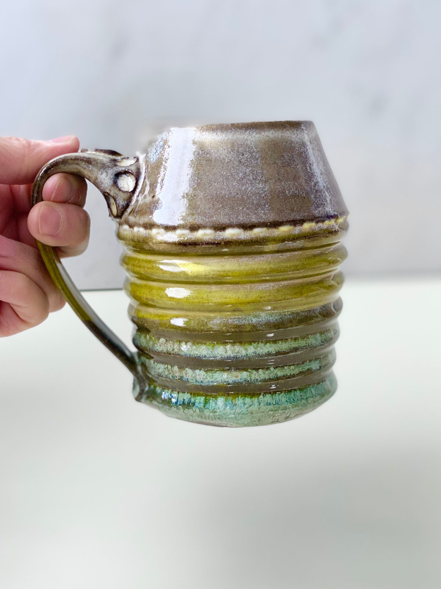 Mug in green and yellow 12oz