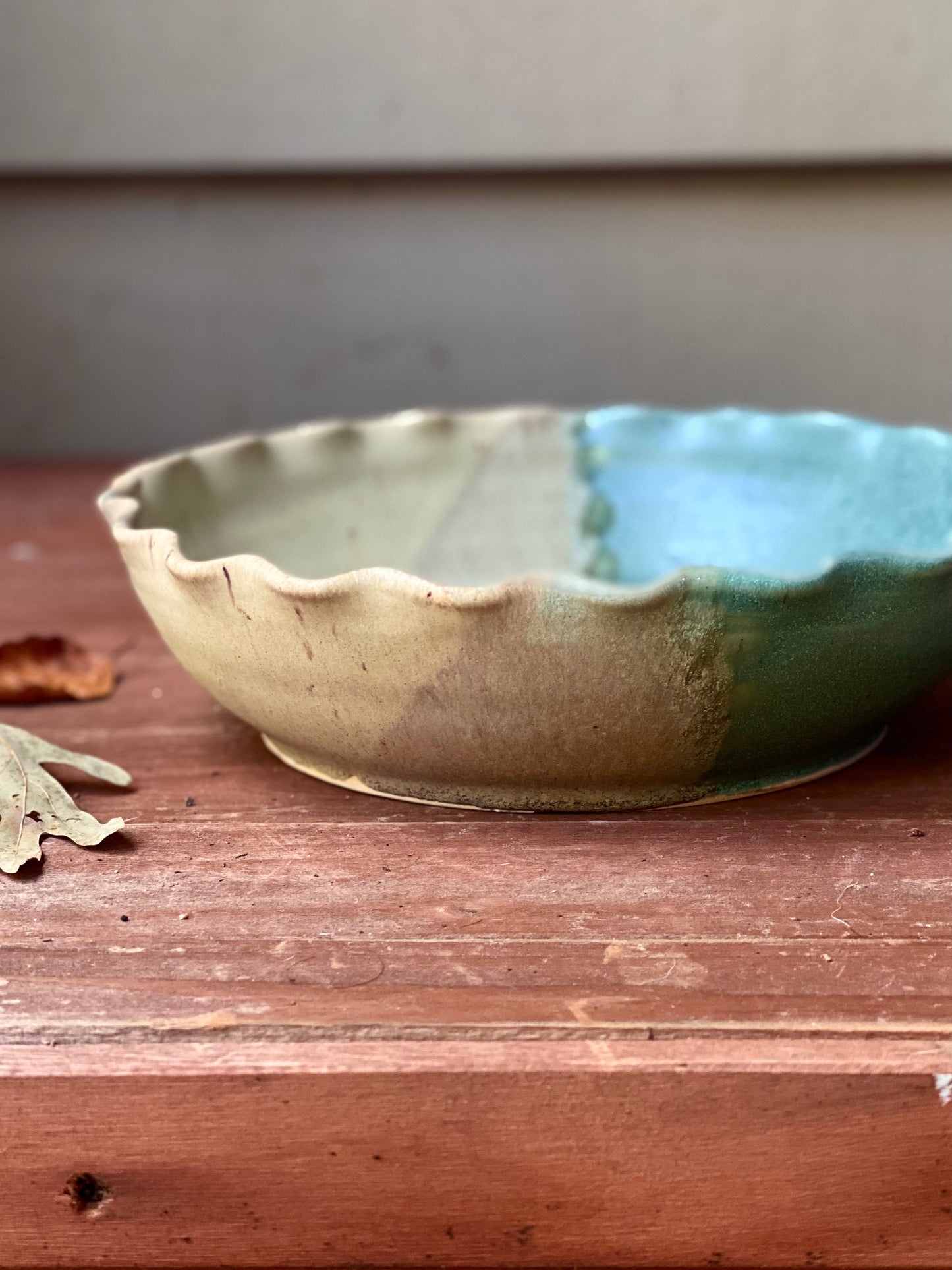 Dragonfly Pie Plate in Lemongrass, 2” ht x 8.5” w